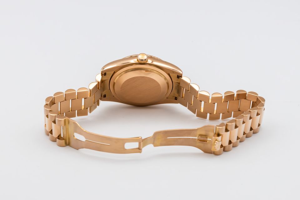 Rolex Day-Date 118235 Image 4